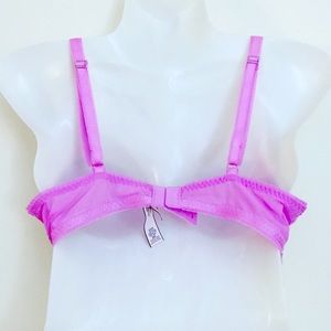 Victoria's Secret Intimates & Sleepwear - Victoria’s Secret Dream Angel Lined Demi Bra 34C Victoria's Secret Intimates & Sleepwear - Victoria’s Secret Dream Angel Lined Demi Bra 34C